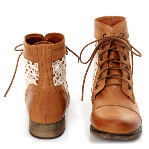 Steve Madden Thunder-C Lace-up Boots - Picture 2 of 6